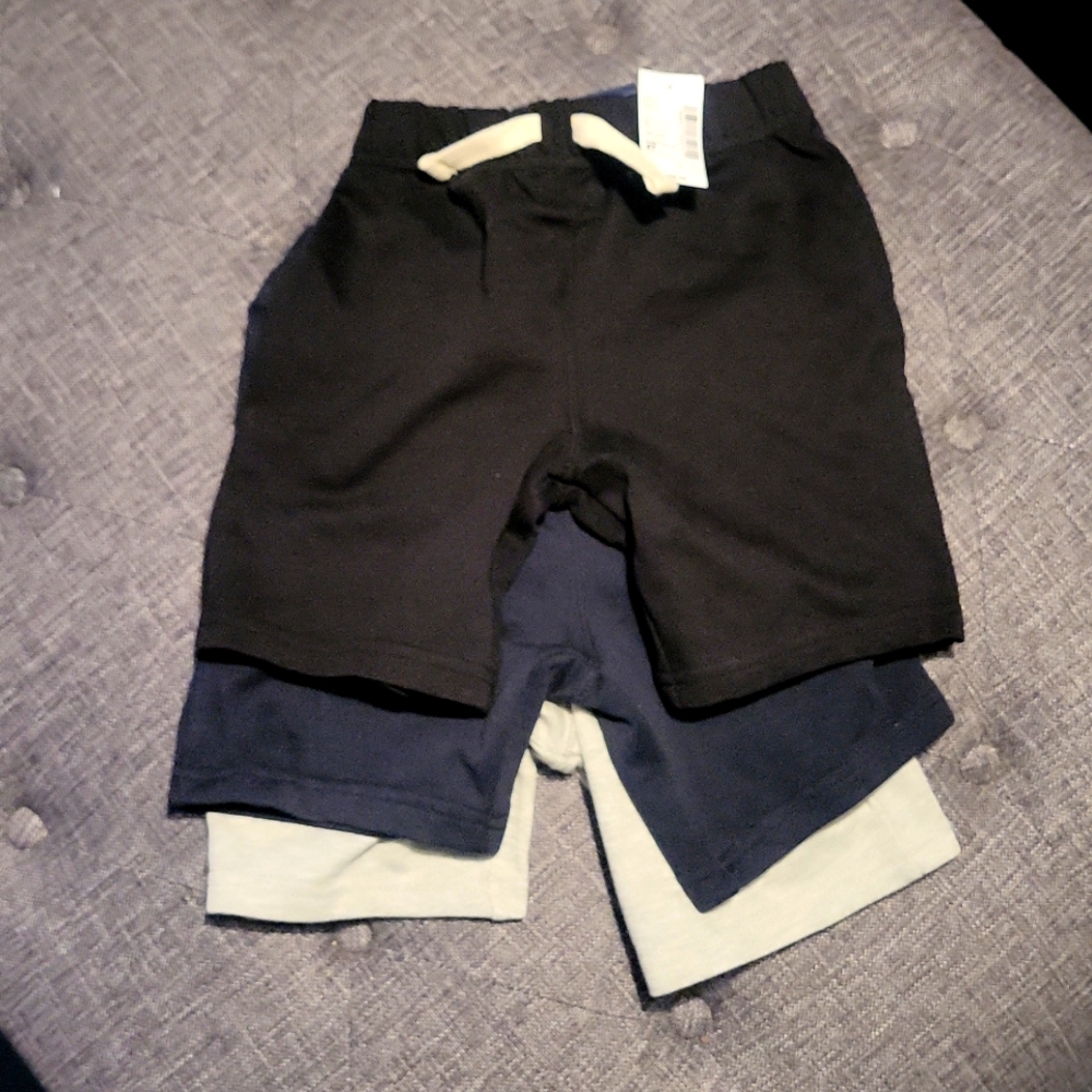 3 pack children's place shorts size 4t